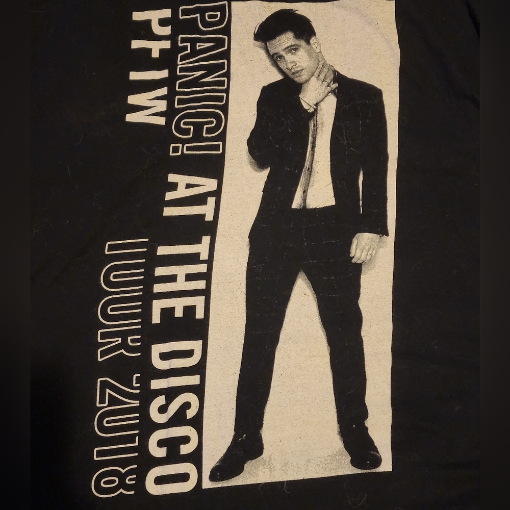 P!ATD 2018 Tour Shirt
